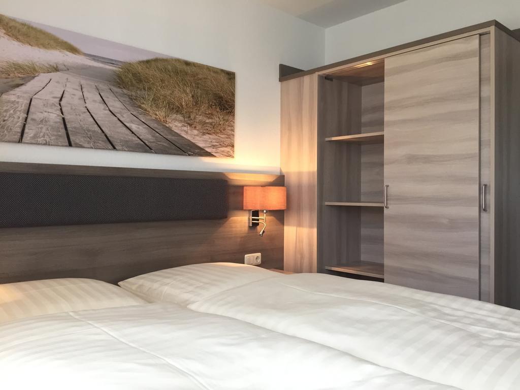 Appartementanlage Zur Seemoewe Insel Poel Room photo